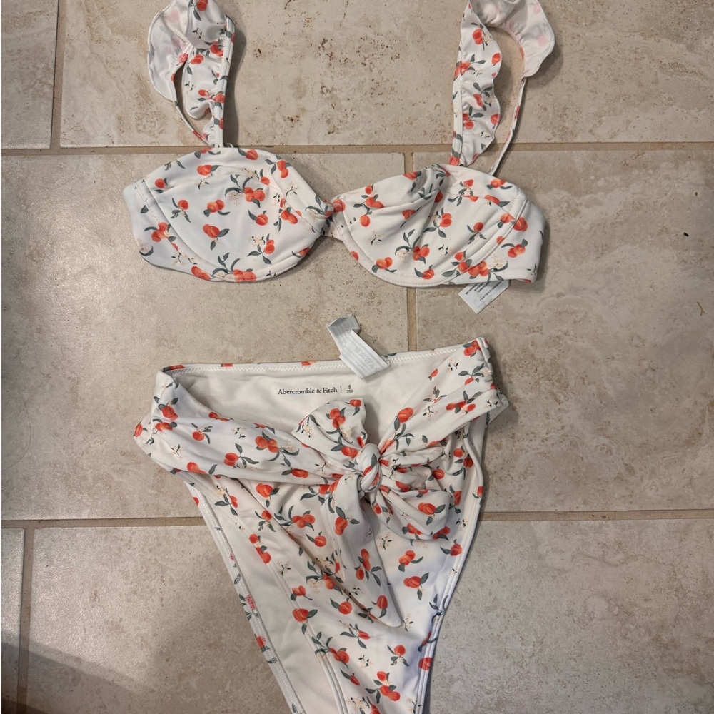 A&F Floral Bikini Set with peach print
